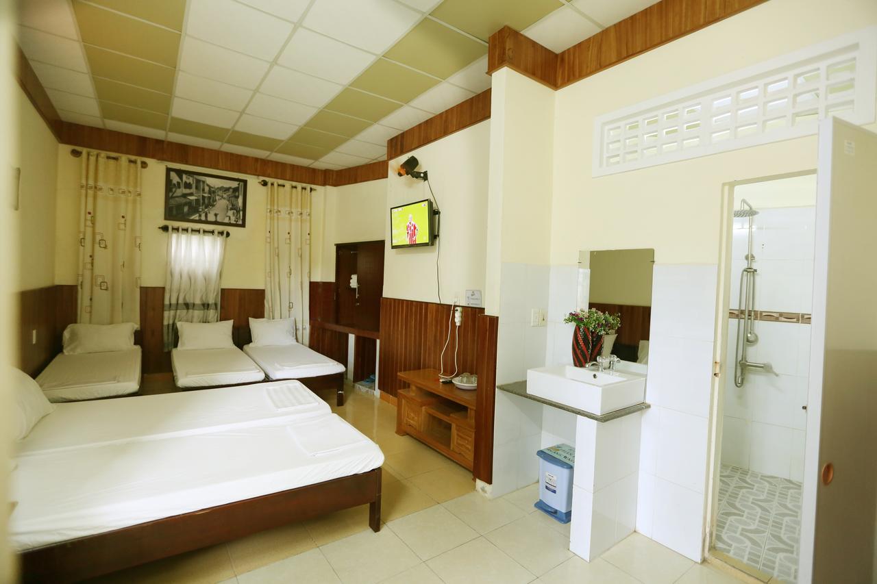 Homestay Hong Cong ฮอยอัน ภายนอก รูปภาพ